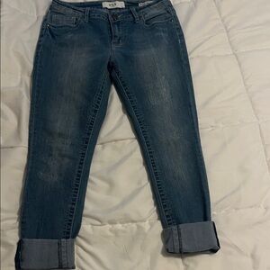 VGS women’s rolled up ankle skinny jeans size 6
